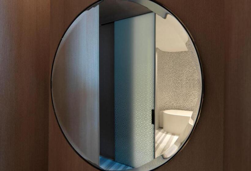 اتاق سوپریور با تخت بزرگ, Four Seasons Hotel Kuwait At Burj Alshaya