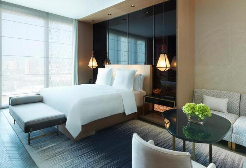 اتاق لوکس با تخت بزرگ, Four Seasons Hotel Kuwait At Burj Alshaya