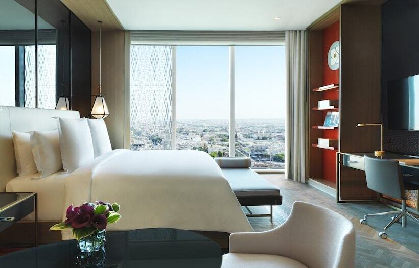 اتاق لوکس, Four Seasons Hotel Kuwait At Burj Alshaya