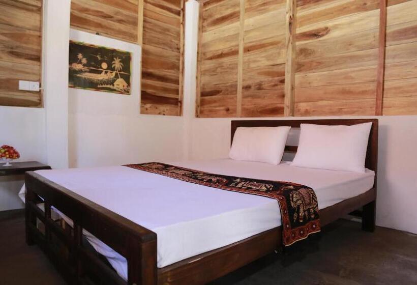 اتاق استاندارد, Ocean View Beach Resort   Kalpitiya