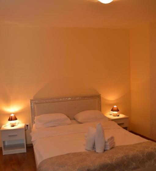 اتاق استاندارد یک نفره, Casa Aurelia