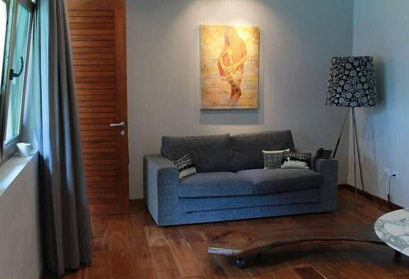 סוויטה, Casa Mixtli