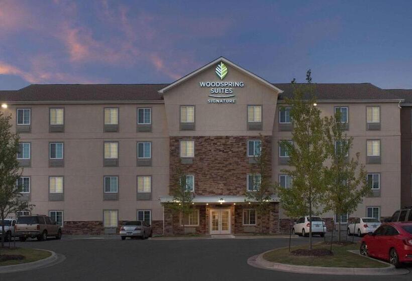 חדר סטנדרט מותאם לאדם עם מוגבלויות, Woodspring Suites Austin South Central I 35