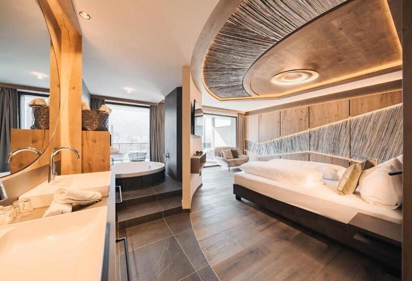 Люкс, Leitgam Luxury Hotel For Two
