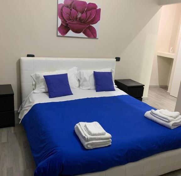 اتاق استاندارد, Iris Inn