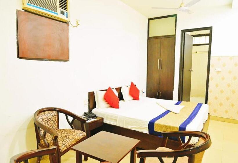 Номер Deluxe, Aravali Inn