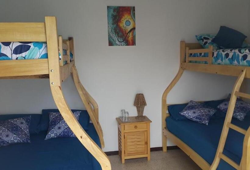 Семейный Номер, Bluebeach