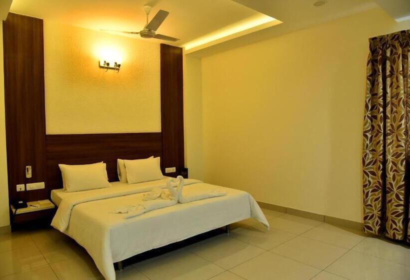 סוויטה, Rathna Residency