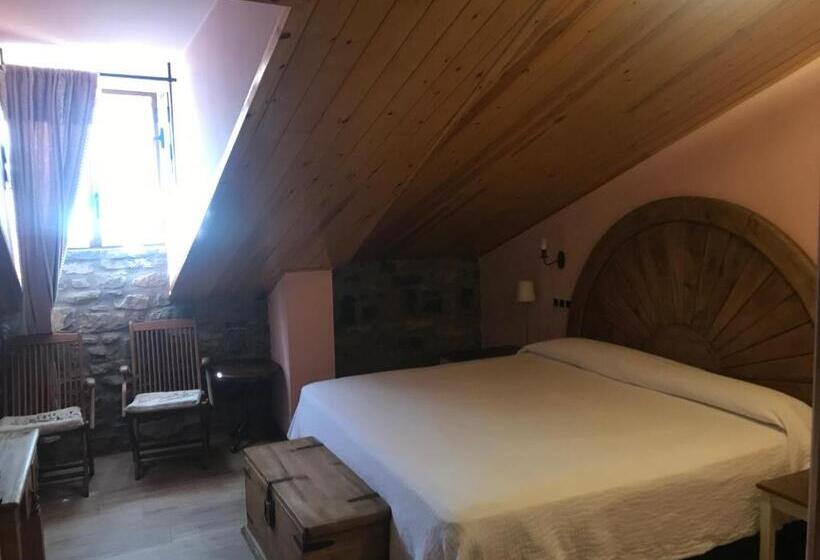 اتاق استاندارد, Villa Románica