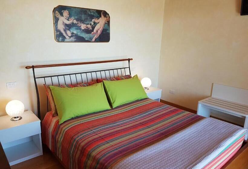 اتاق استاندارد با بالکن, B&b La Rubiana