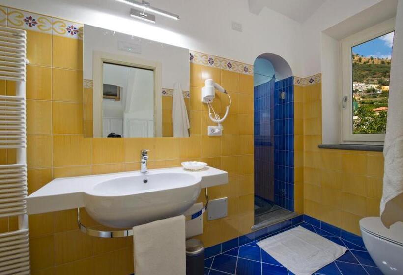 اتاق لوکس, Albadamare Boutique