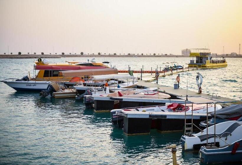 스탠다드 룸 풀장 전망, & Resort Golden Marina Yanbu