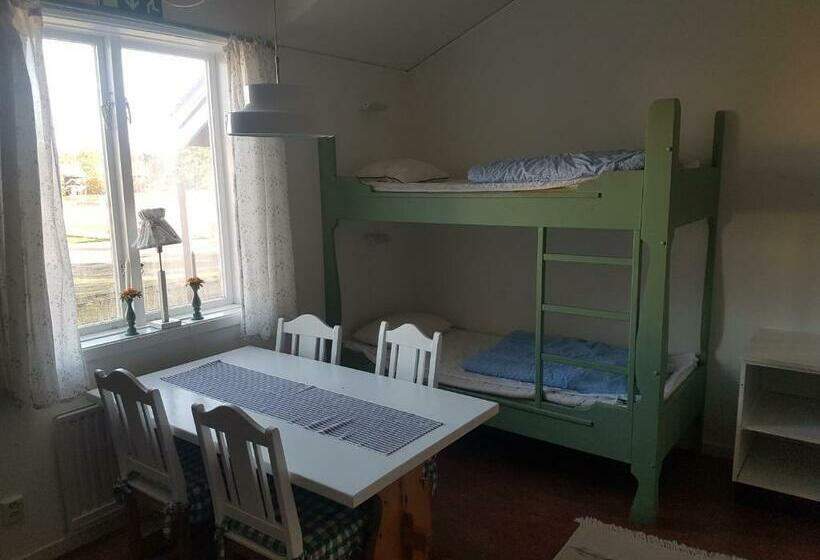 Quarto Familiar, Furudals Vandrarhem Och Sjöcamping