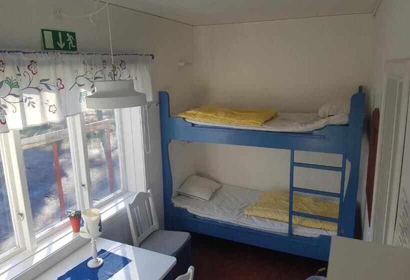 Quarto Triplo Estandar, Furudals Vandrarhem Och Sjöcamping