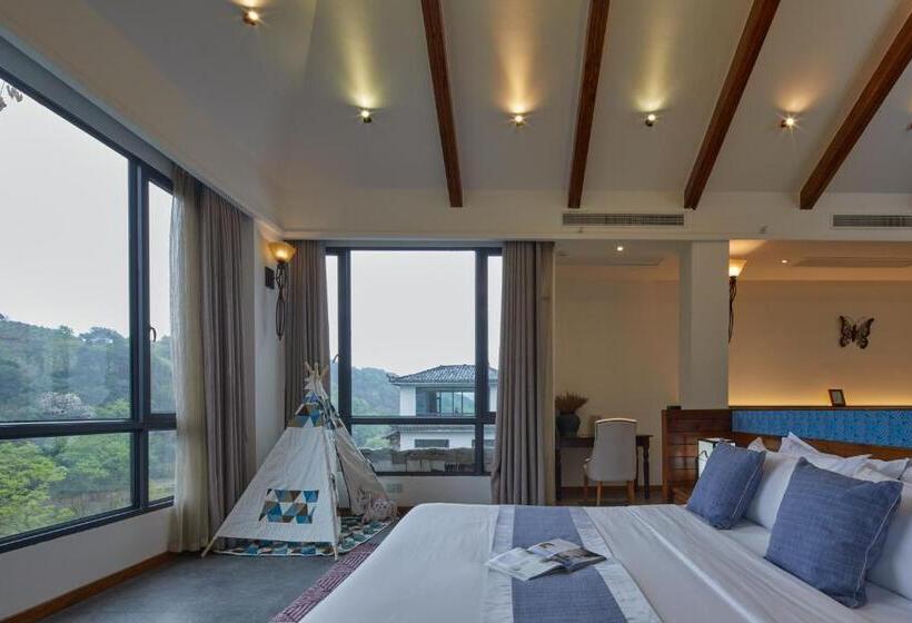 Семейный Номер, Li River Resort