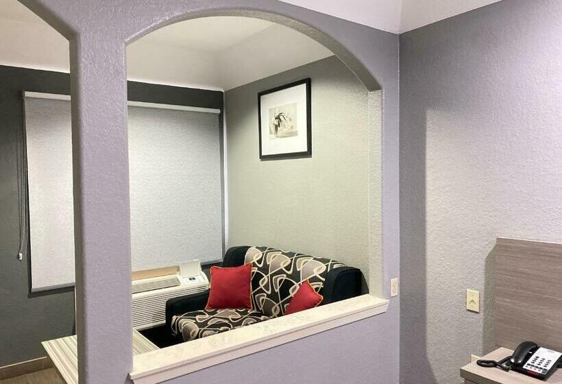 Suite Lit King, Island Suites Hobby Airport