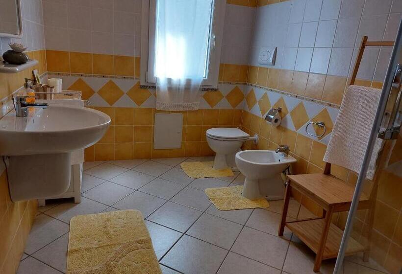 Номер Стандарт, I Girasoli