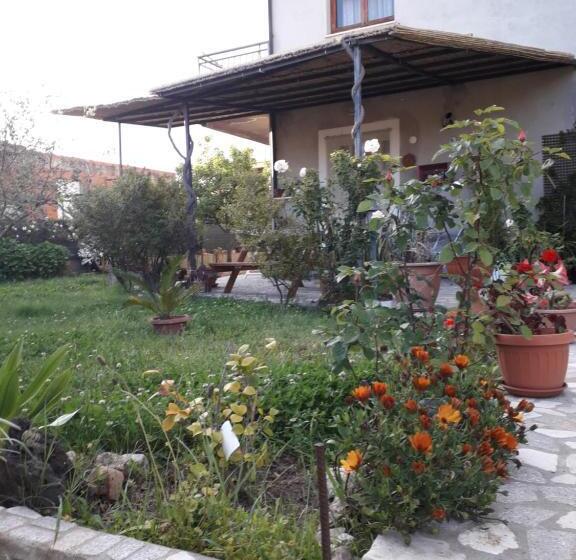 Standard room with outdoor bath, I Girasoli