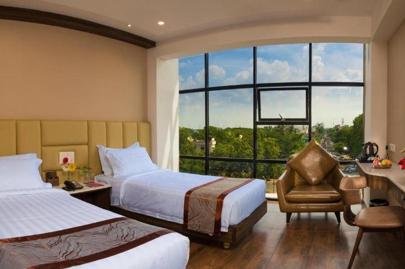 Quarto Deluxe, Msp Grands Inn