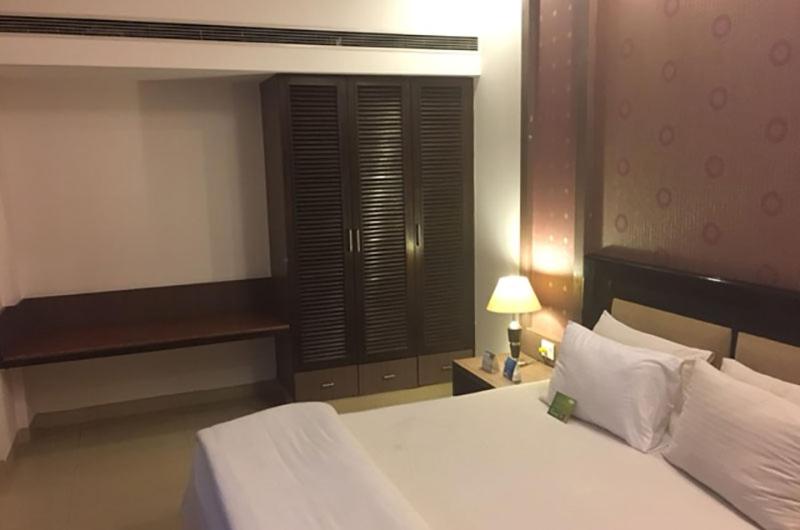 이그제큐티브 스위트, Shiva Oasis Resort