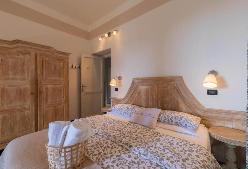 اتاق استاندارد, Villa Salvarezza