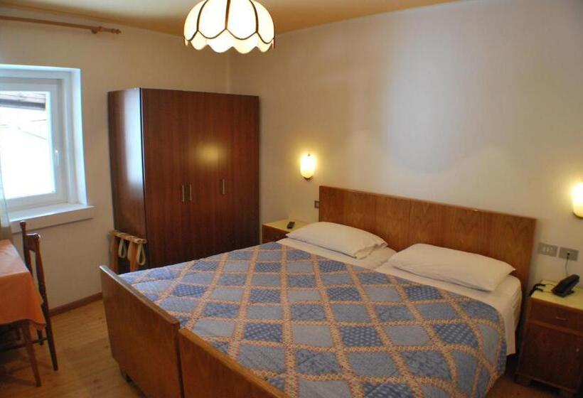 标准间, Albergo Lucia