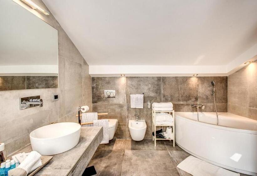 이그제큐티브 스위트, La Gaura Guest House
