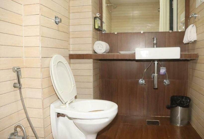 Номер Superior, Kyriad Hotel Indore By Othpl