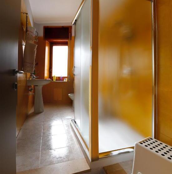 舒适三人间, B&b Business Vacanze