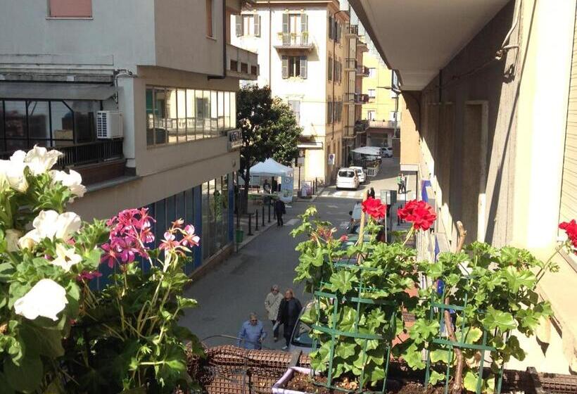 اتاق استاندارد سه تخته با چشم‌انداز باغ, B&b Casa Liberty