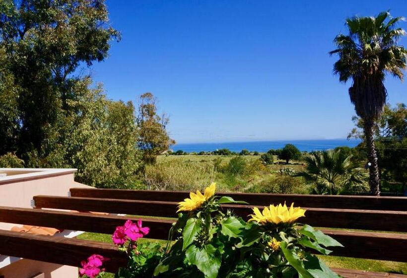 اتاق استاندارد با چشم‌انداز دریا, B&b Villa Nella