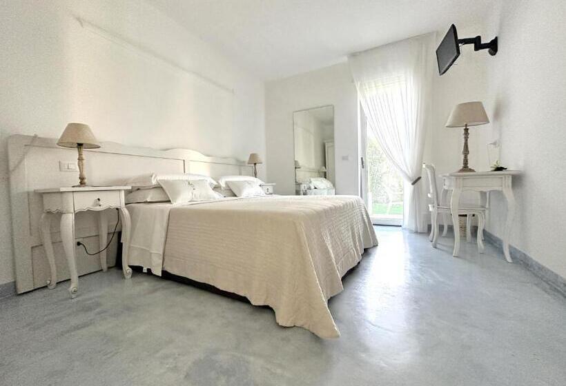 اتاق استاندارد, Adagio Salentino