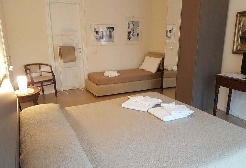 스탠다드 룸 호수 전망, Bed & Breakfast Ai Due Vecchi Ulivi