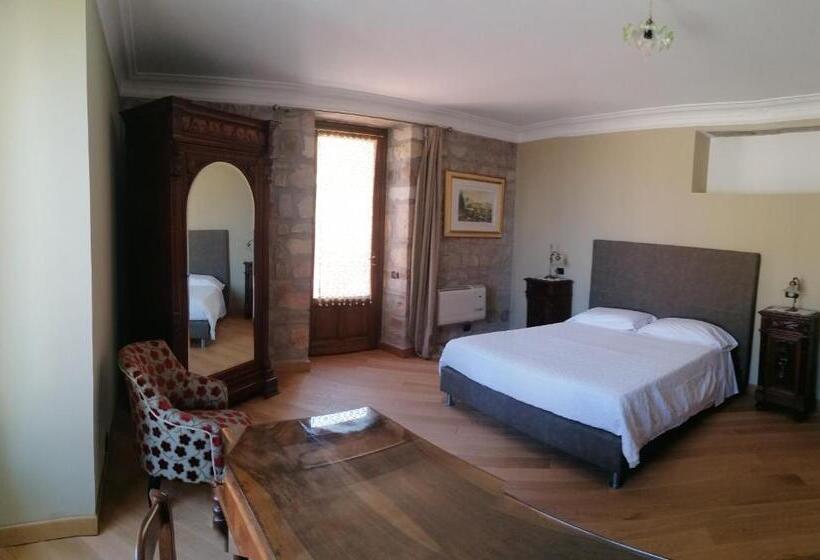 סוויטת ג'וניור עם טרסה, B&b Sciabakè
