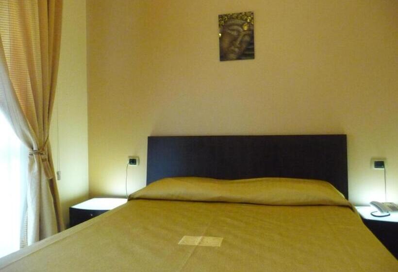 Номер Стандарт, Naxos B&b