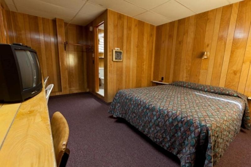 Номер Economy, Robbins Motel