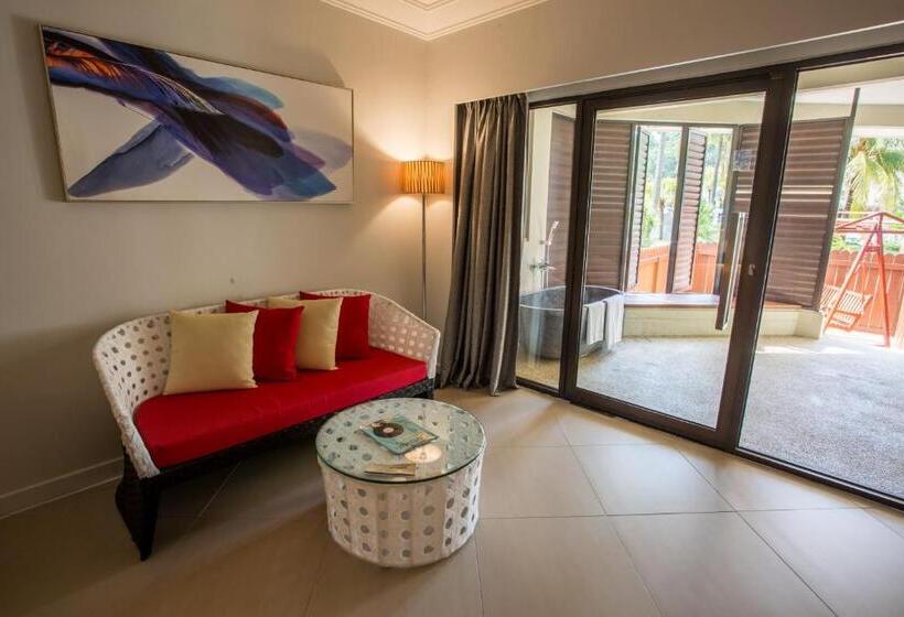 Номер Премиум, Sand & Sandals Desaru Beach Resort & Spa