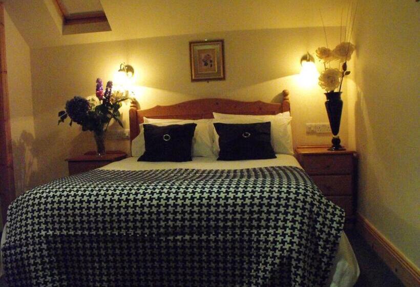Номер Стандарт, The Anvil Bar B&b