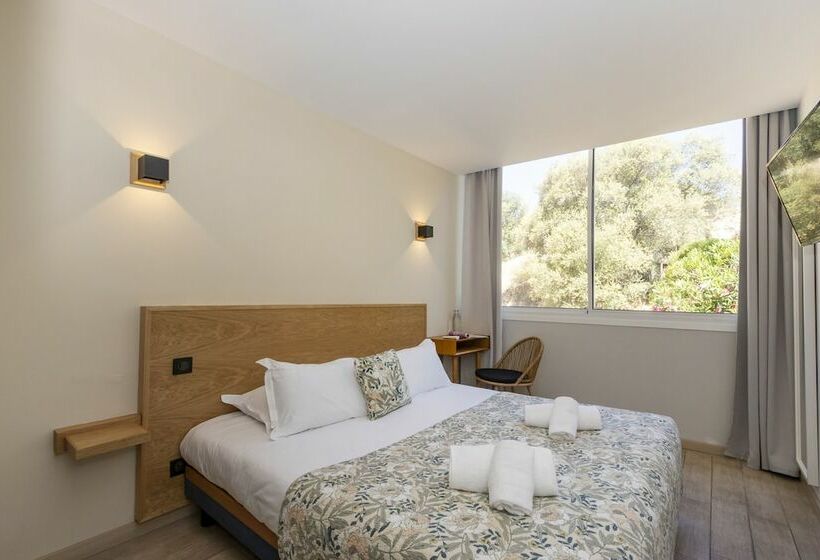 اتاق استاندارد, Auberge Kallisté   Eco Label
