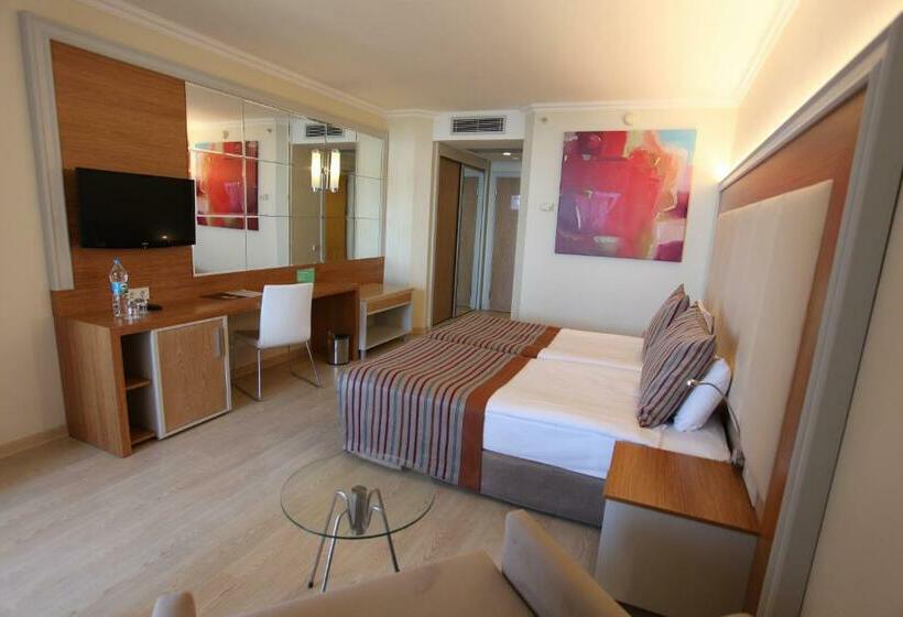 اتاق استاندارد, Aqi Pegasos Resort