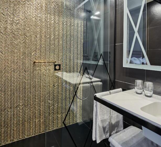 Номер Стандарт, Indigo Warsaw Nowy świat, An Ihg