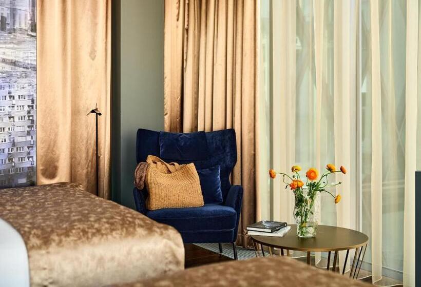 Люкс Вид на Город, Indigo Warsaw Nowy świat, An Ihg
