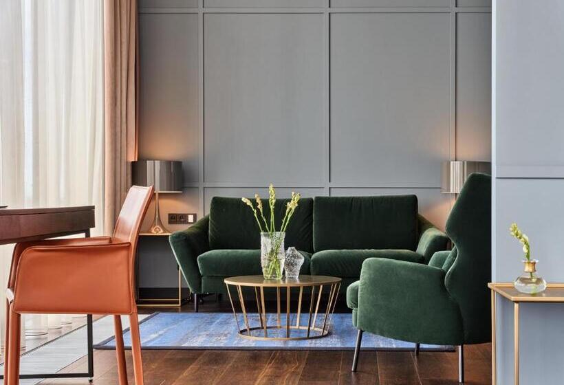 Люкс, Indigo Warsaw Nowy świat, An Ihg