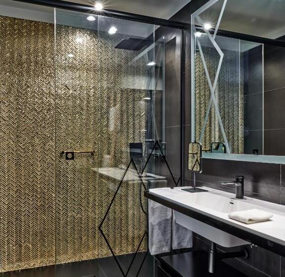 Люкс, Indigo Warsaw Nowy świat, An Ihg
