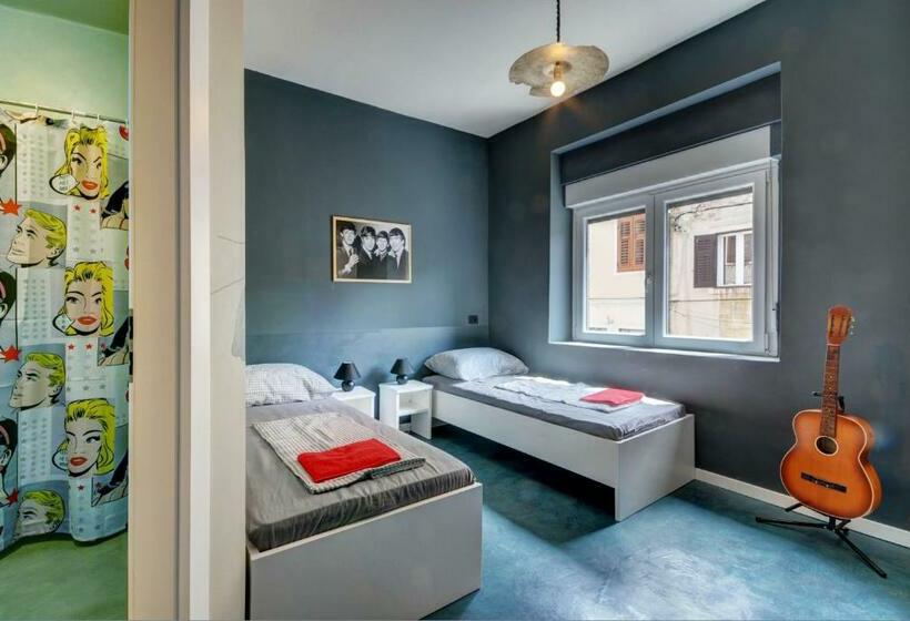 اتاق استاندارد, Rock Rooms Pula