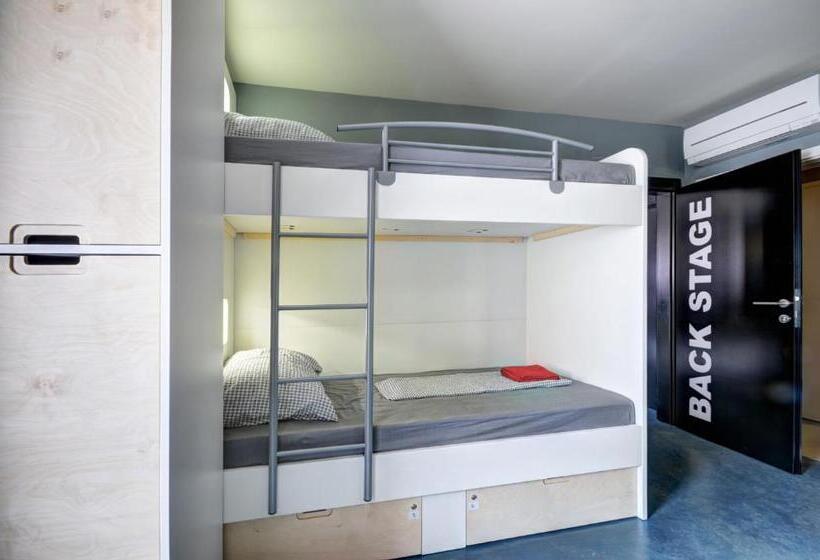 اتاق استاندارد سه نفره, Rock Rooms Pula
