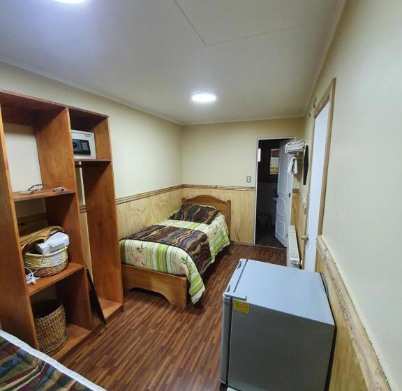 غرفة قياسية ثلاثية, Hostal Galvarino Puerto Natales