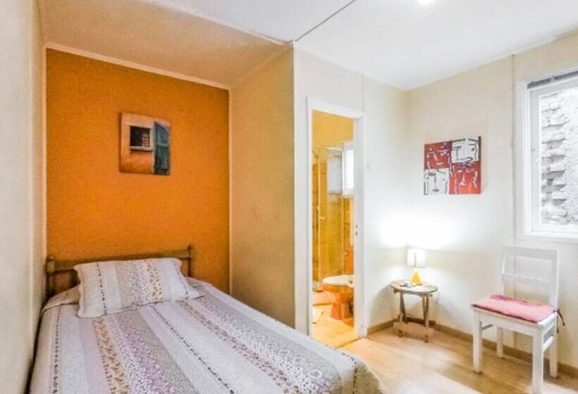 اتاق استاندارد یک نفره, Samarce House