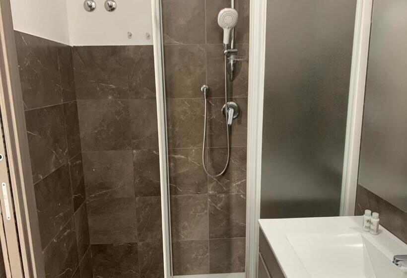 Номер Стандарт, Residence R&b Tyrrhenum