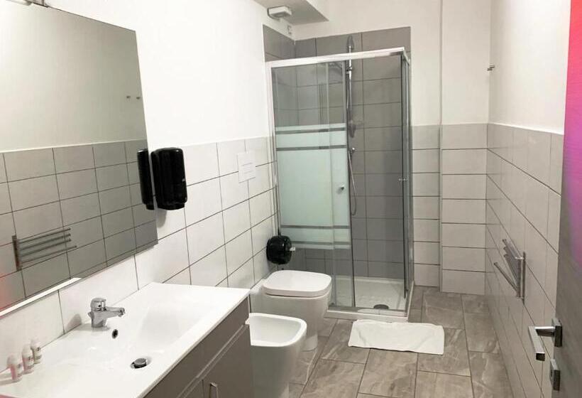Номер Стандарт Трехместный, Residence R&b Tyrrhenum